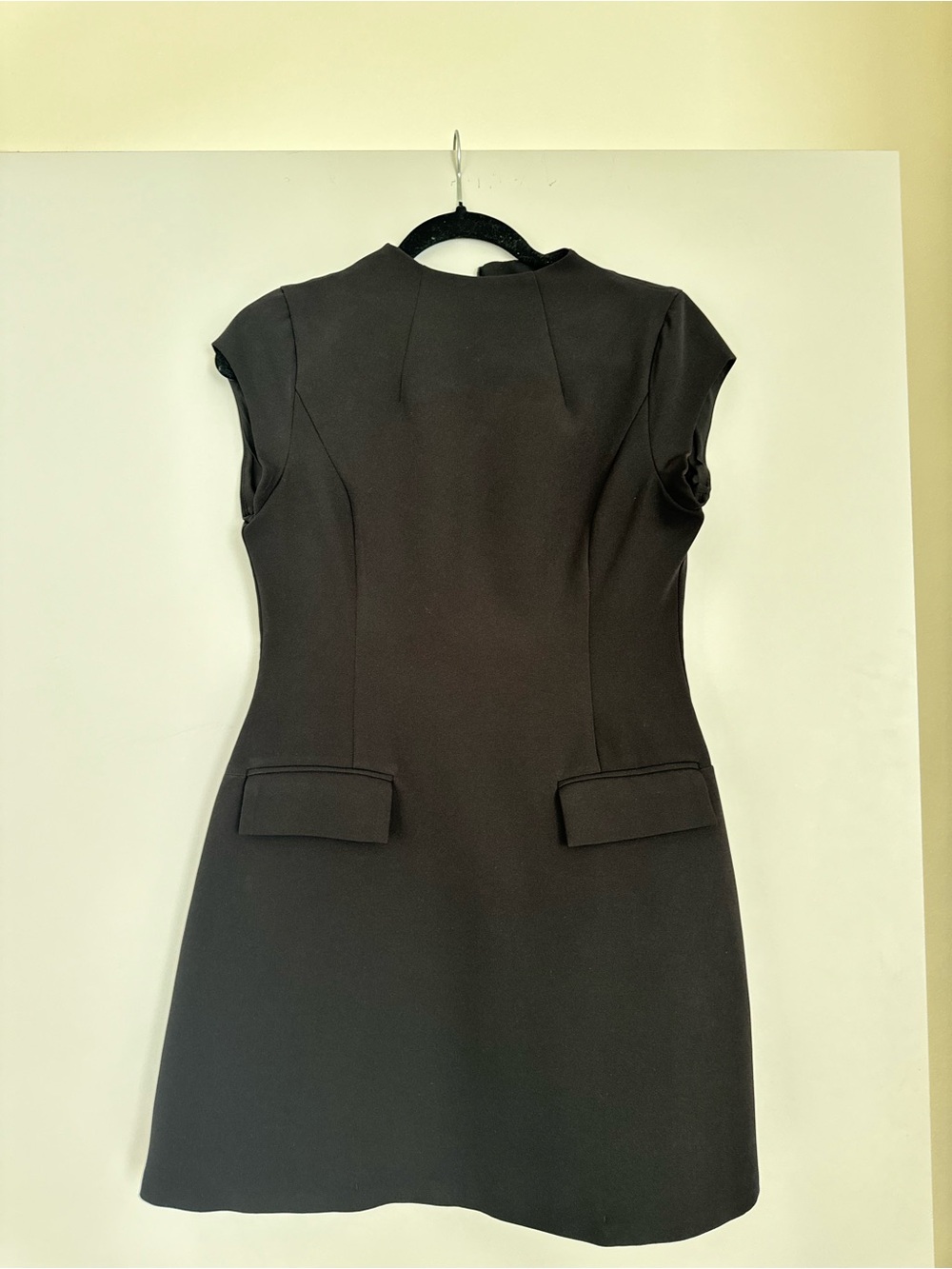 Commense Sleek Black Mini Sheath Dress